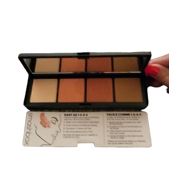 Smashbox Halo sculpt & Glow Palette - Picture 3 of 8